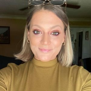 Meet your Posher, Bitty